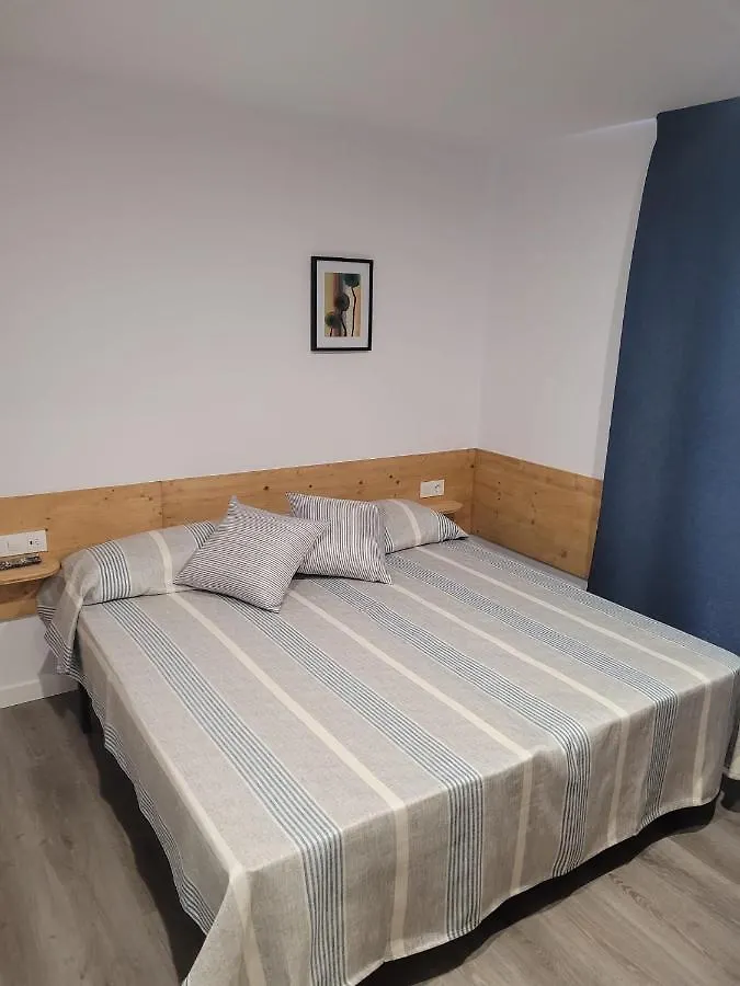 Malva Hostel L'Estartit 0*,  Spain